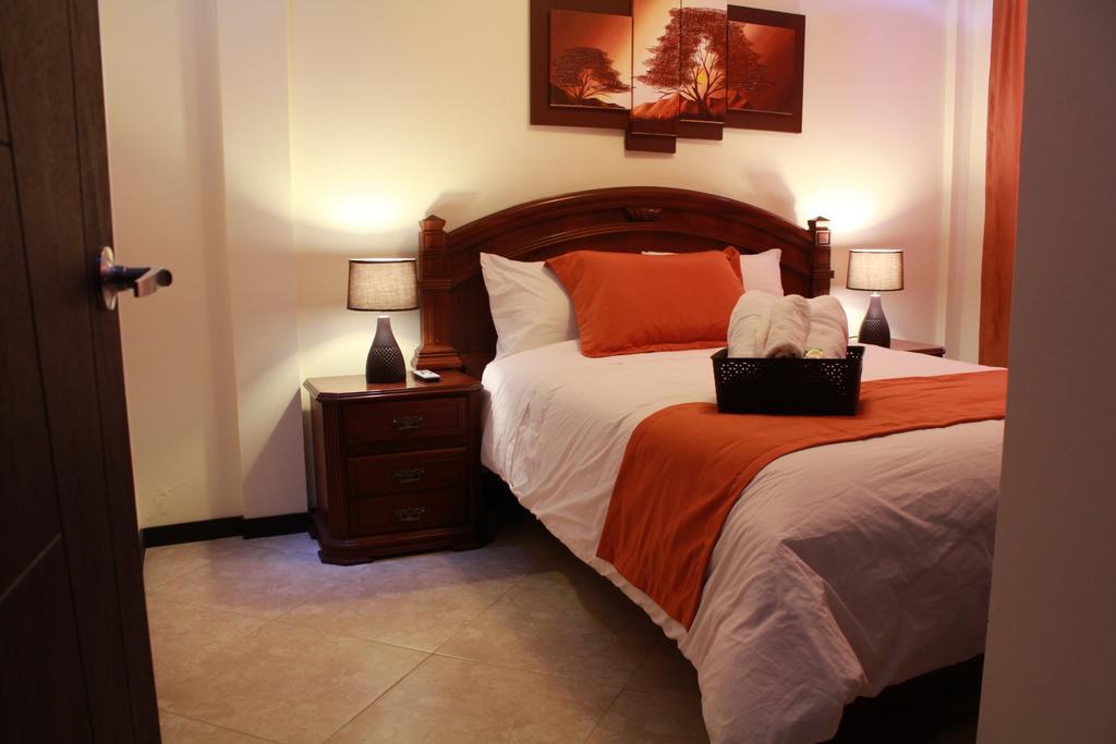 Hotel Las Mercedes Airport-Quito Tababela Rom bilde
