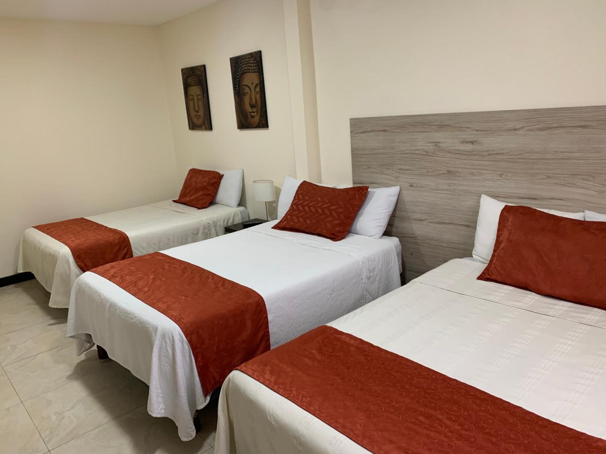 Hotel Las Mercedes Airport-Quito Tababela Eksteriør bilde