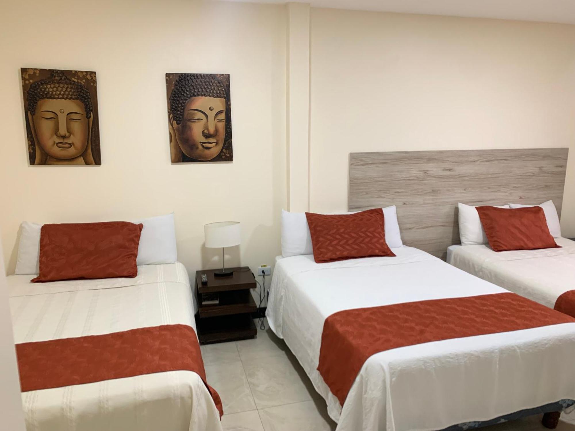 Hotel Las Mercedes Airport-Quito Tababela Eksteriør bilde