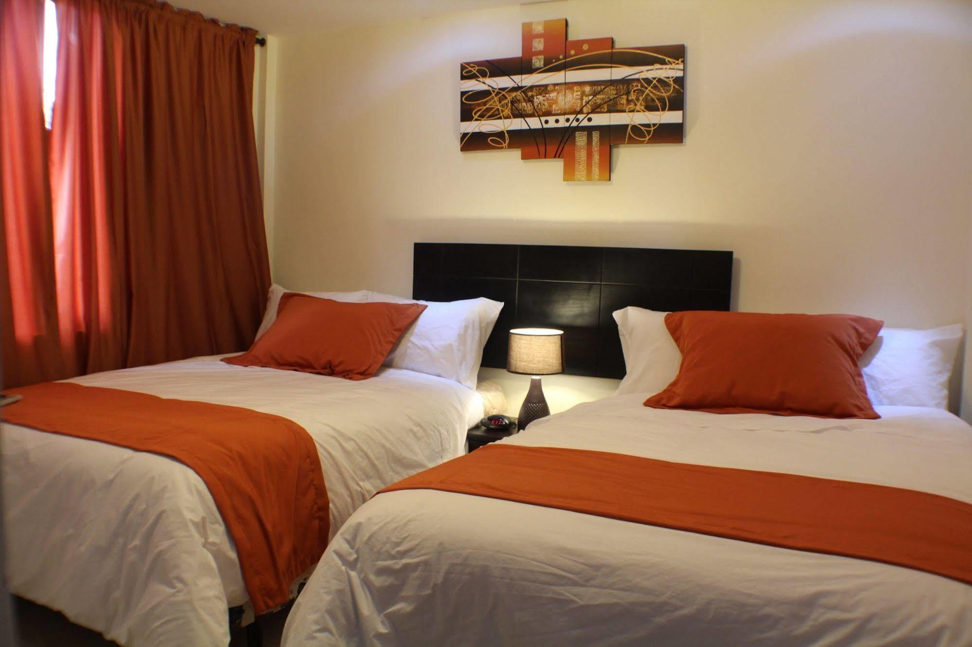 Hotel Las Mercedes Airport-Quito Tababela Eksteriør bilde